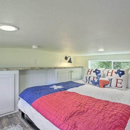 Cozy Mckinney Tiny Home With Porch And Fire Pit! Eksteriør billede