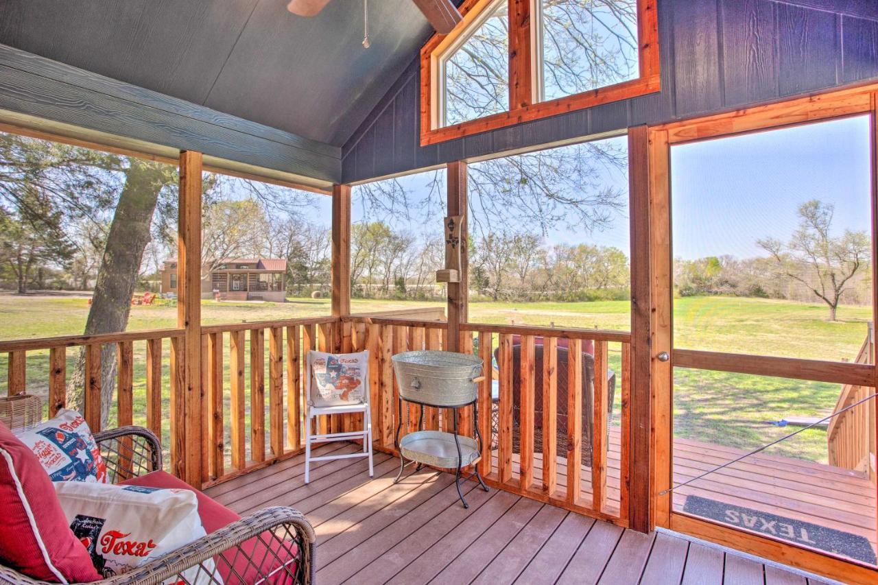 Cozy Mckinney Tiny Home With Porch And Fire Pit! Eksteriør billede
