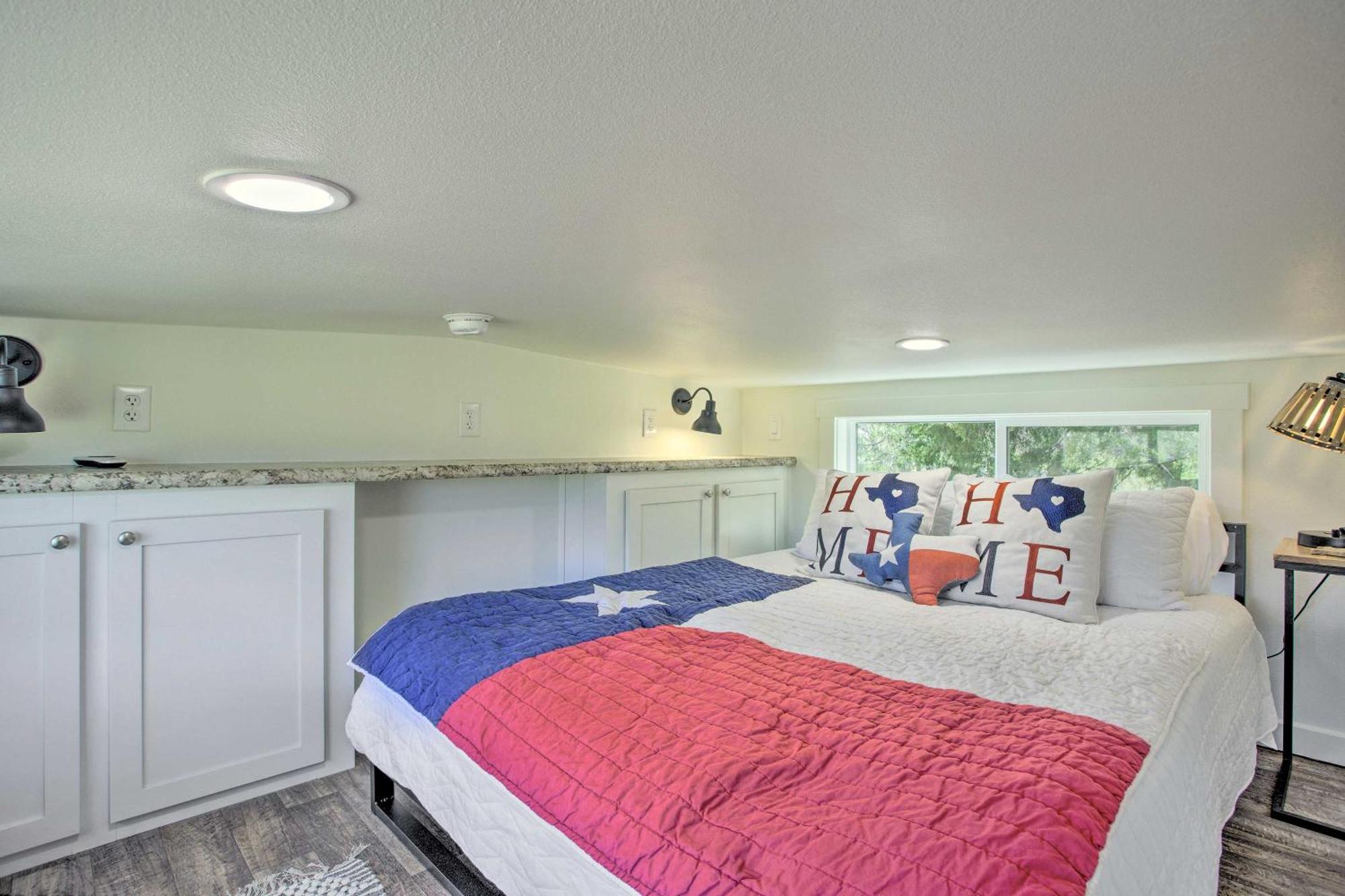 Cozy Mckinney Tiny Home With Porch And Fire Pit! Eksteriør billede